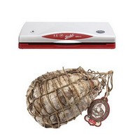 photo Vacuum packing machine + Culatello Re Delle Nebbie - Whole with skin and strings - 1